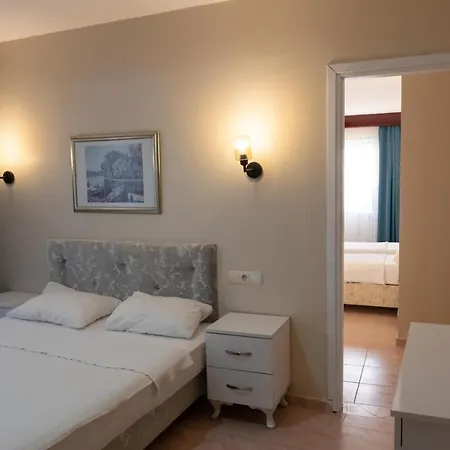 Arden Hotel 2*