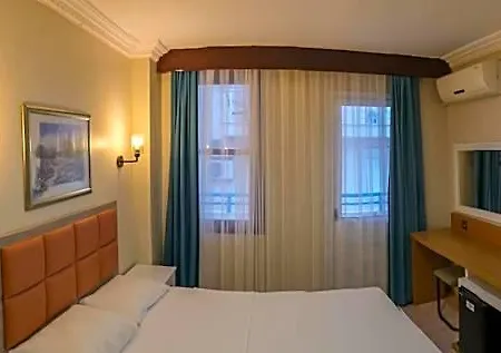 Arden Hotel